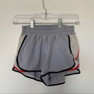 Lululemon shorts size 4